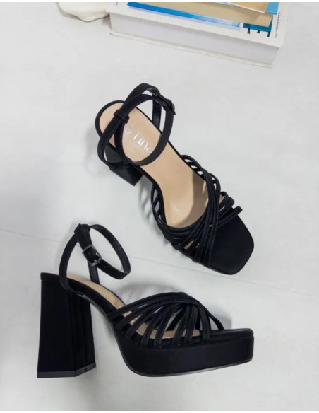 Tacon negro